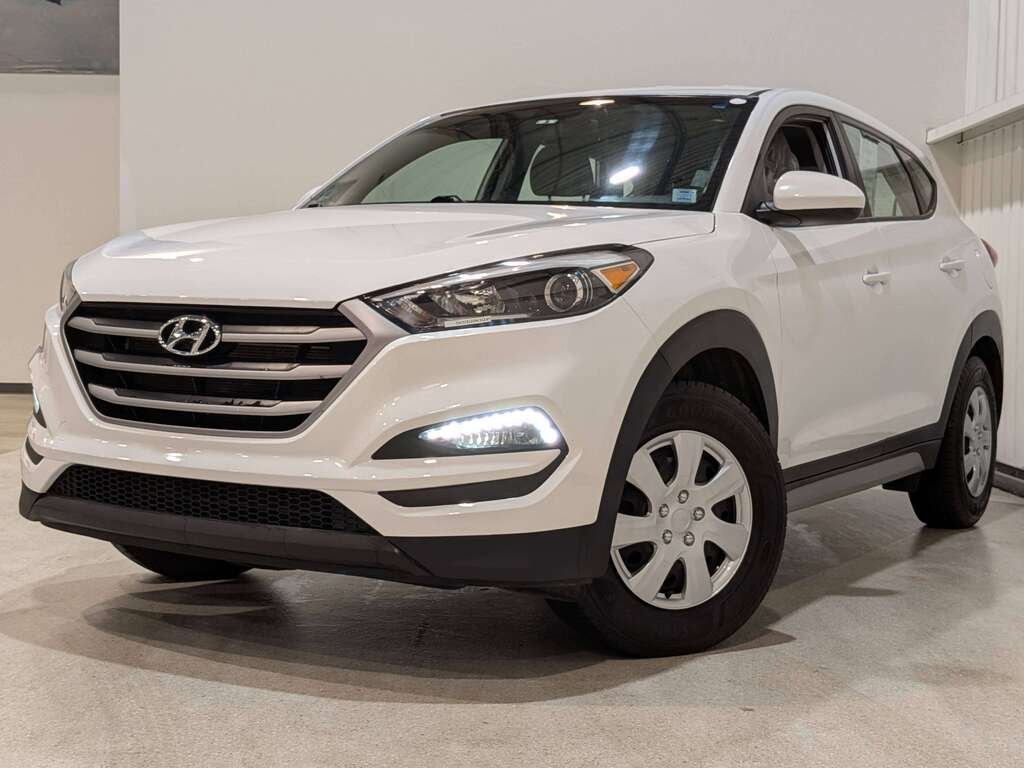 Hyundai Tucson AWD 4dr 2.0L 2017 Blanc Val-David - photo #0