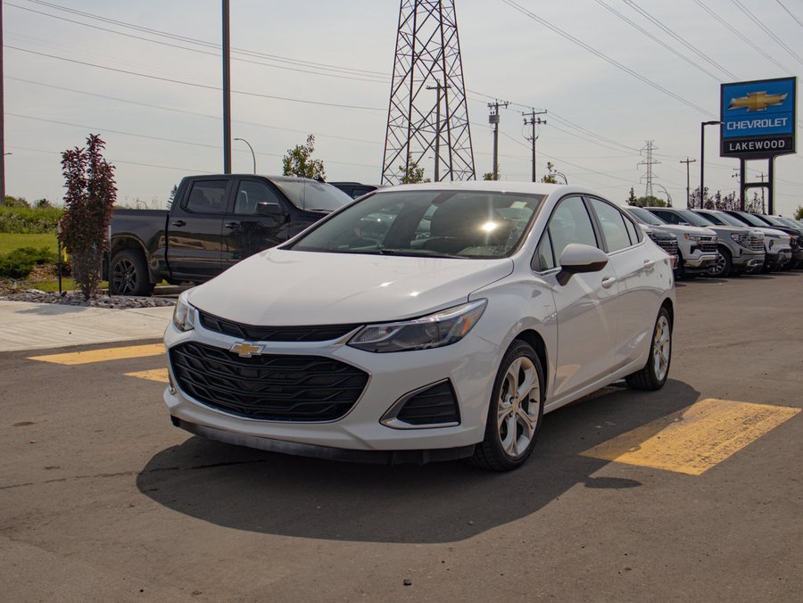2019 Chevrolet Cruze 2019 White