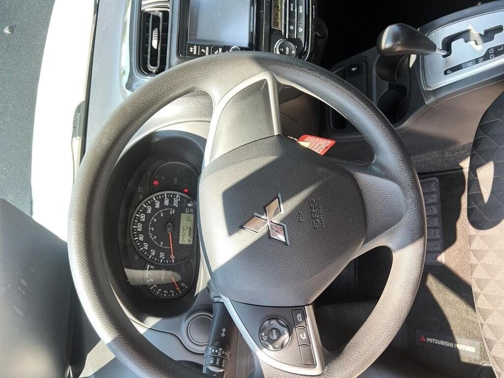 2022 Mitsubishi Mirage VIN ML32AUHJ3NH000354 Black Baie-Comeau - photo #11