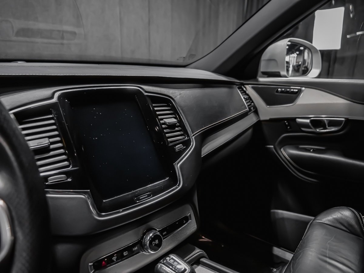 Volvo XC90 T6 R-DESIGN CONVENIENCE AFFICH. TÊTE HAUTE POLESTAR OPTIMISATION 2017 Noir Montréal - photo #9