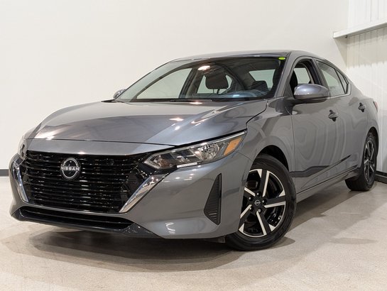 Nissan Sentra SV CVT 2024 Gris