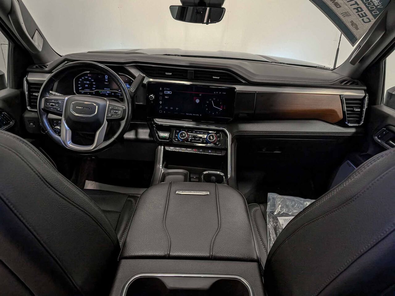 GMC SIERRA CAISSE STANDARD DE 6 PIEDS 6 POU DENALI Toit Ouvrant 2024 Noir Sherbrooke - photo #12
