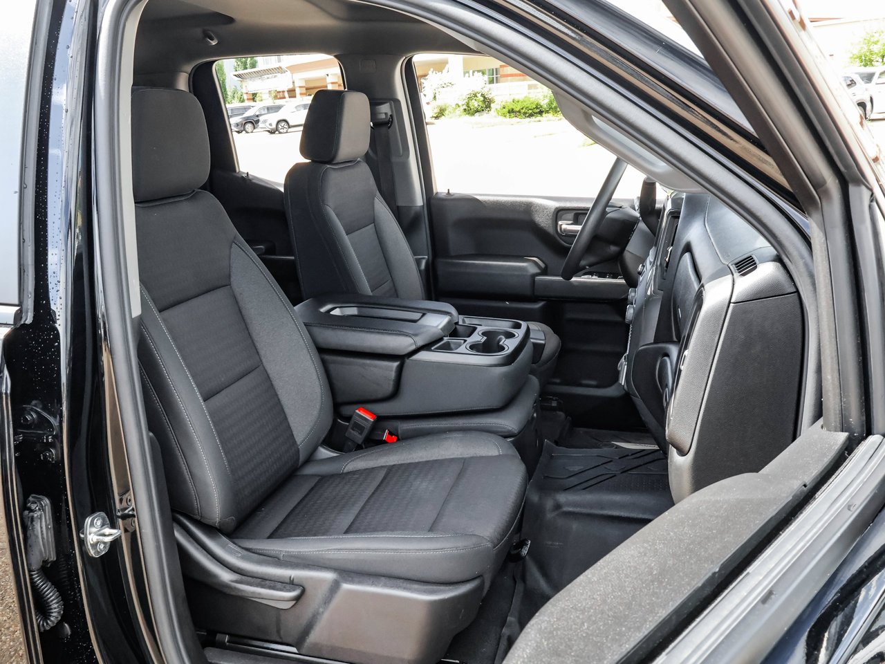 2024 Chevrolet Silverado 1500 4WD Double Cab 147 Custom Black Sherwood Park - photo #14