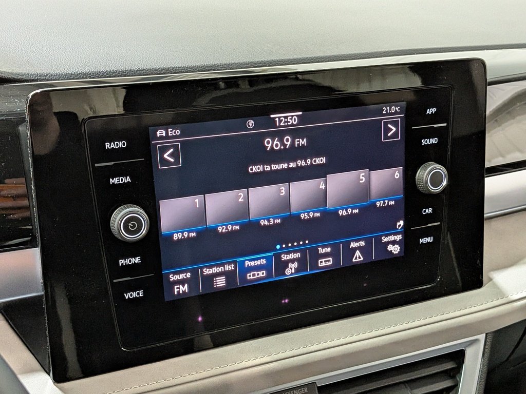 Volkswagen Taos Comfortline 4MOTION 2025 Noir Val-David - photo #21
