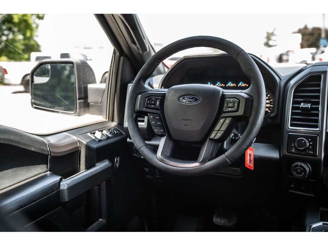 2016 Ford F-150 White Sainte-Julienne - photo #34