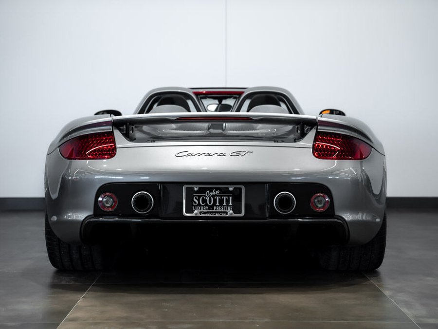 2006 Porsche Carrera GT 2006 Silver
