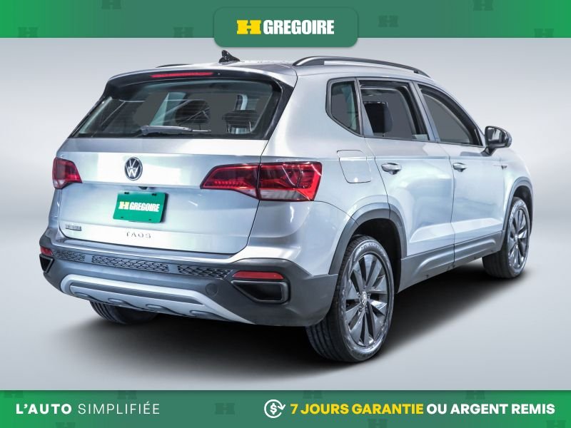 2022 Volkswagen Taos Silver Blainville - photo #10