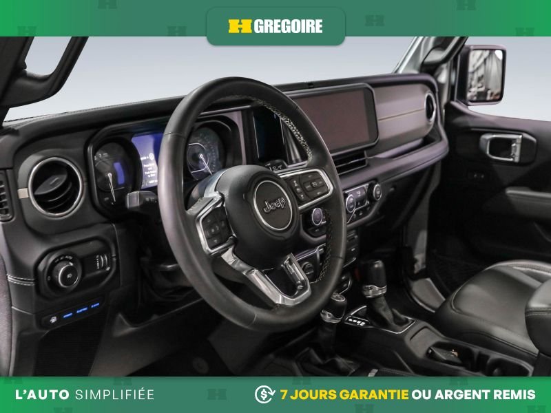 2024 Jeep Wrangler Silver Saint-Eustache - photo #8
