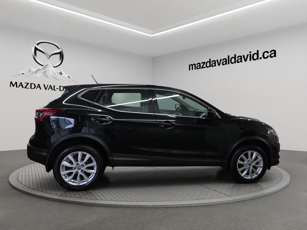 Nissan Qashqai 2023 Noir Val-David - photo #3