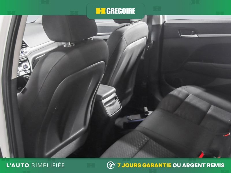 2019 Hyundai Elantra White Saint-Eustache - photo #23