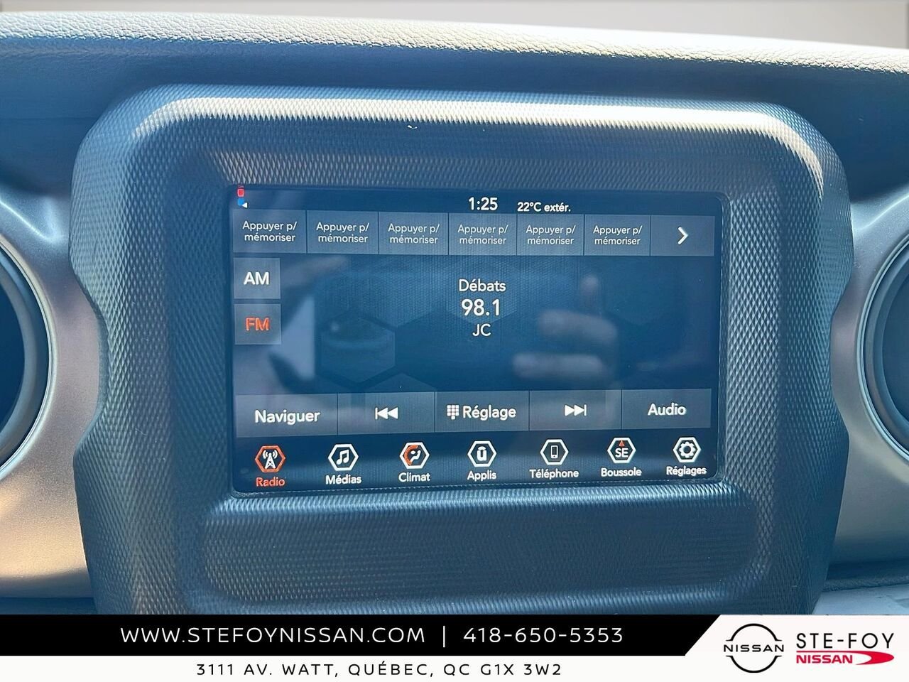 2023 Jeep Wrangler SPORT Red Ste-Foy - photo #18
