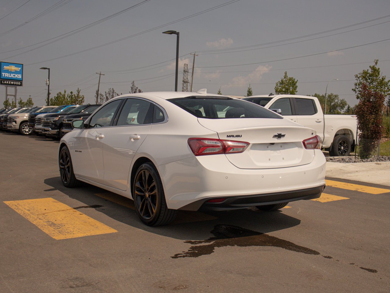 2024 Chevrolet Malibu 4dr Sdn 1LT White Sherwood Park - photo #7