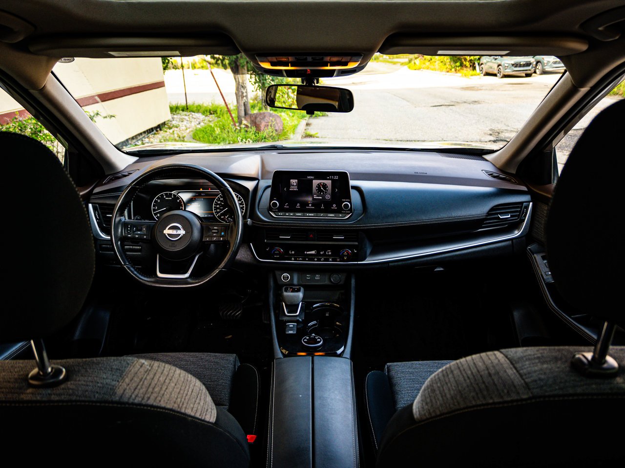 2023 Nissan Rogue AWD SV Moonroof Beige Sherwood Park - photo #29