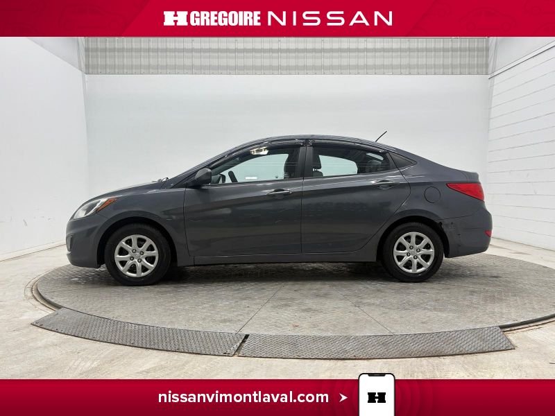2013 Hyundai Accent Grey Blainville - photo #10