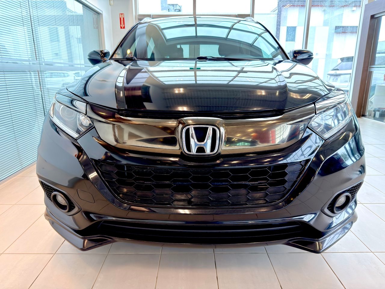 Honda HR-V 2021 Noir Notre-Dame-des-Prairies - photo #4