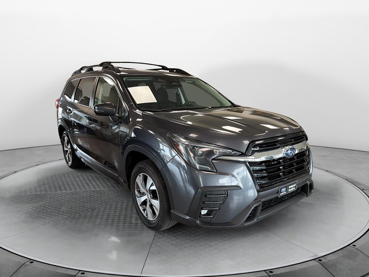 2023 Subaru Ascent VIN 4S4WMADD5P3445274 Grey Baie-Comeau - photo #1