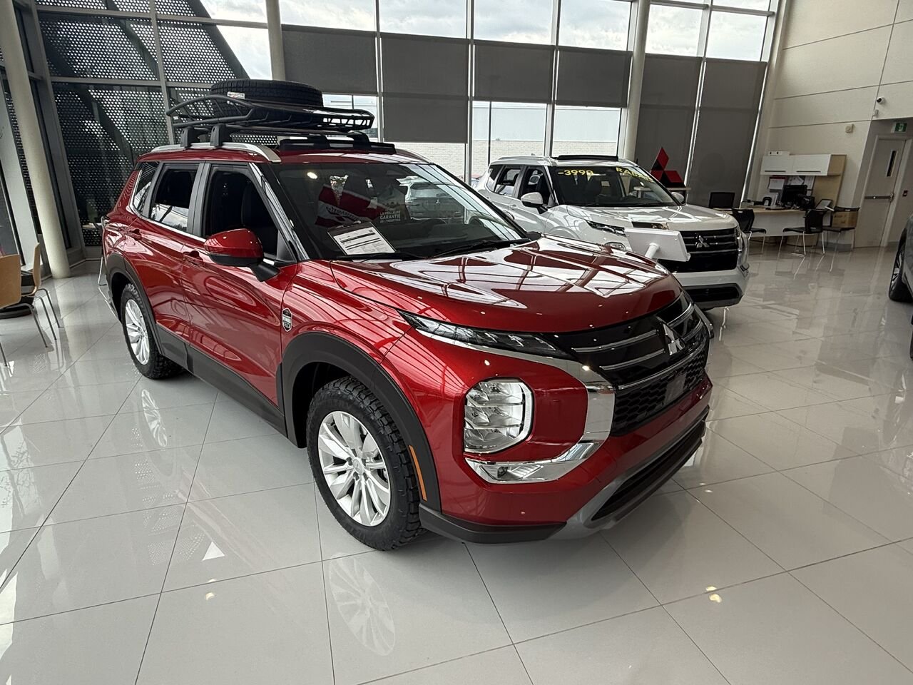 MITSUBISHI Outlander 2026 Rouge diamant Gatineau - photo #0