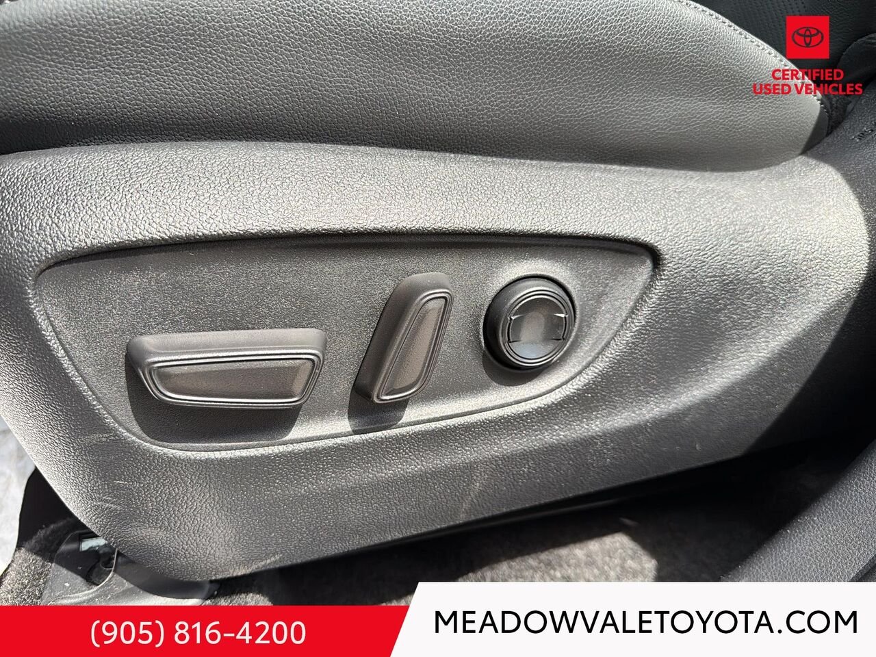 2025 Toyota HIGHLANDER Heads up Display, 20" Alloy Wheels+2nd row Captain’s Chairs+ Heated 2nd Row Seats + Panoramic View Monitor Magnetic Grey Metallic Mississauga - photo #9
