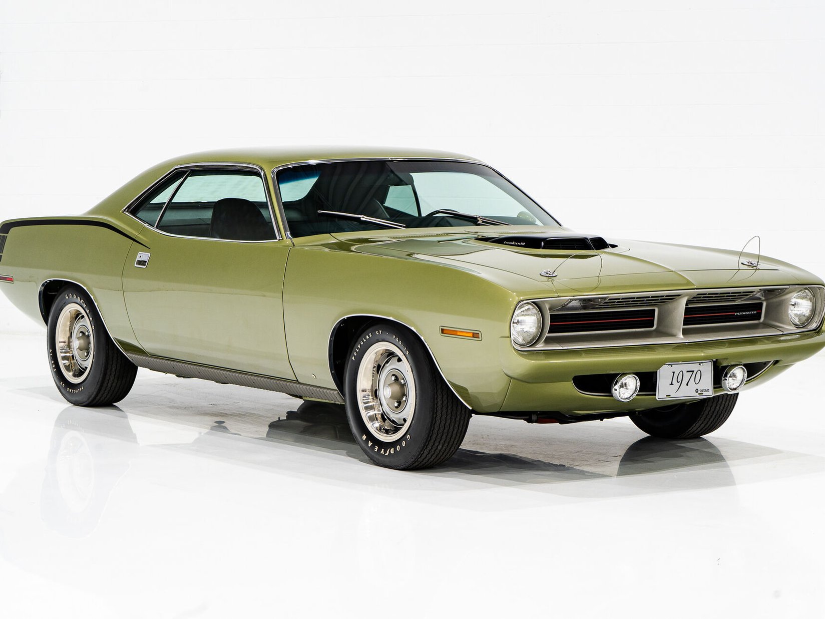 1970 Plymouth HEMI Cuda 1 de 3 Exemplaires Utilisés par la Division Course de Chrysler France **PRIX EN USD** Green Montreal - photo #29
