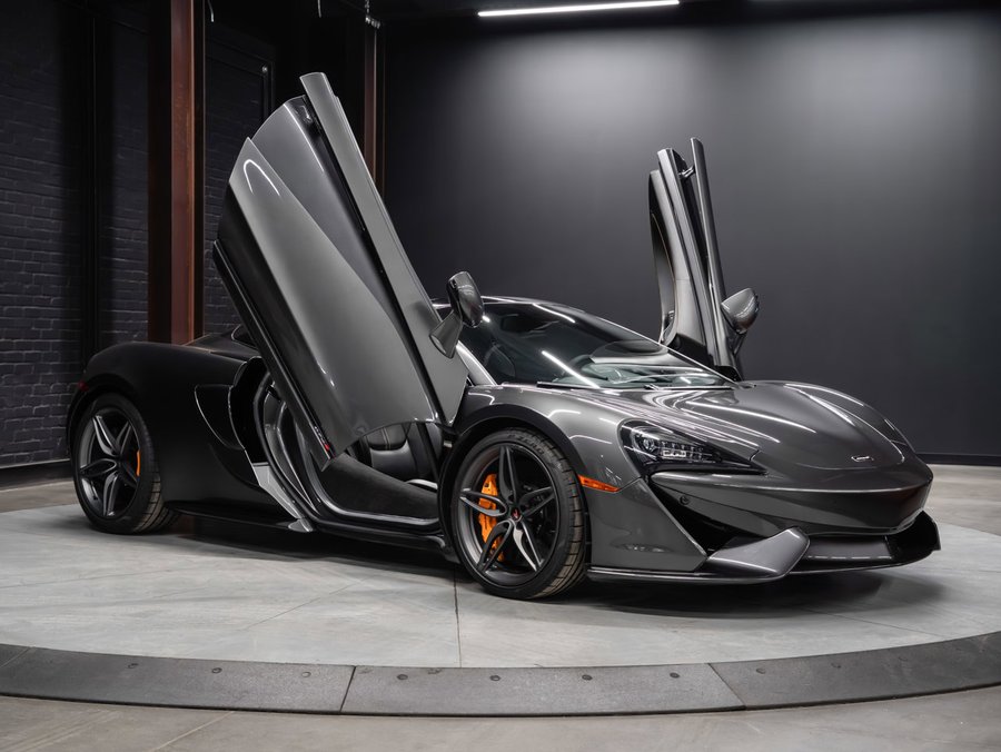 2018 McLaren 570S 2018 Grey