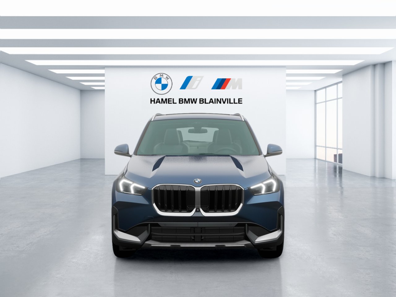 2026 BMW X1 xDrive28i Frozen Portimao Blue Metallic Blainville - photo #2