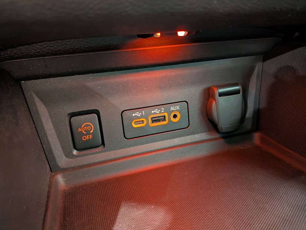 2024 Nissan Sentra SV CVT White Val-David - photo #21