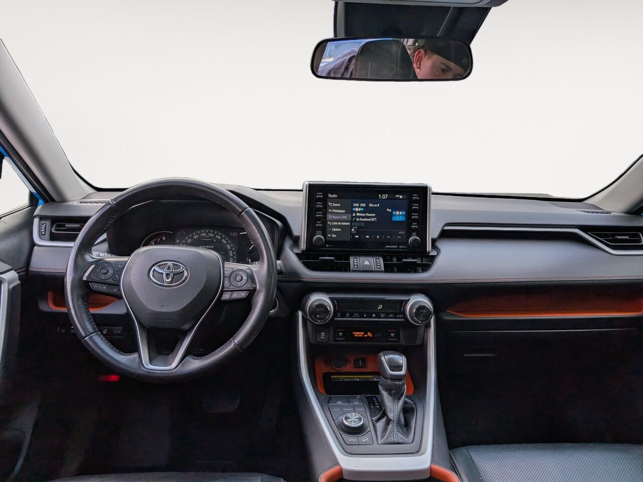 Toyota RAV4 Trail/SIÈGES CHAUFFANTS ET VENTILLÉS/TOIT OUVRANT/VOLANT CHAUFFANT/AC BIZONE/ 2021 Bleu Sherbrooke - photo #17