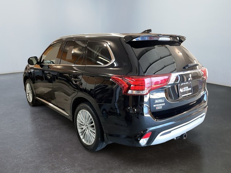 2019 Mitsubishi OUTLANDER AWC PHEV SE Black