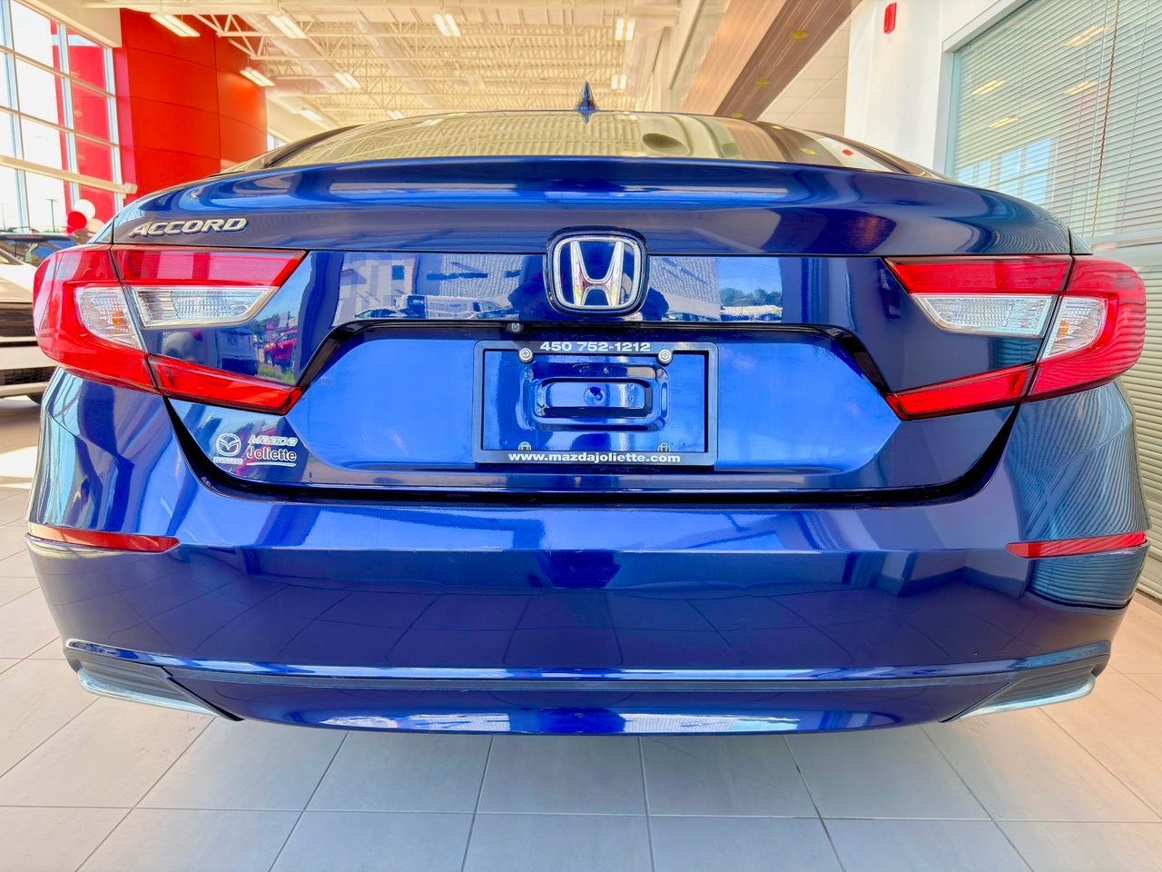Honda Accord Sedan 2018 Bleu Notre-Dame-des-Prairies - photo #11