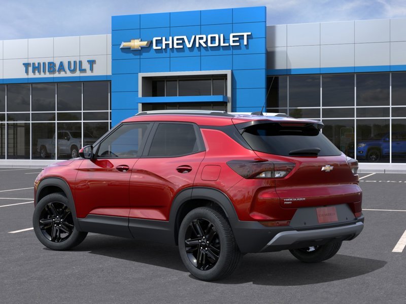 CHEVROLET Trailblazer Traction intégrale, 4 portes LT 2026 ROUGE SOMMET Sherbrooke - photo #2