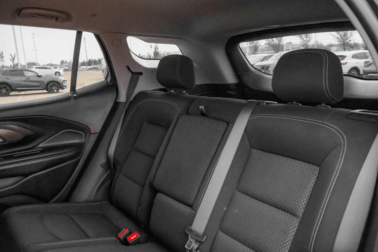 2024 GMC Terrain AWD 4dr SLE Black Sherwood Park - photo #30
