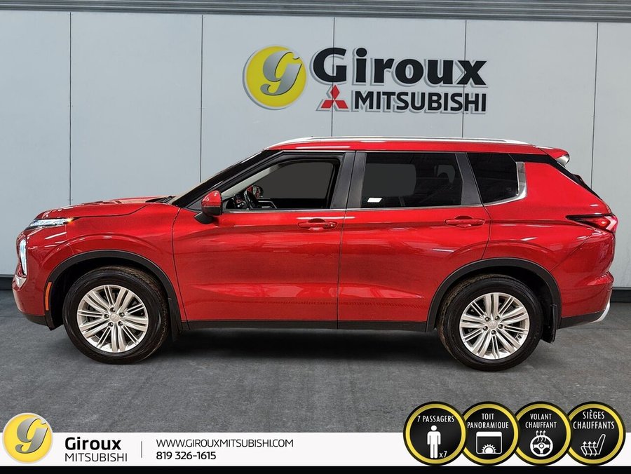 2023 Mitsubishi Outlander SE S-AWC Red
