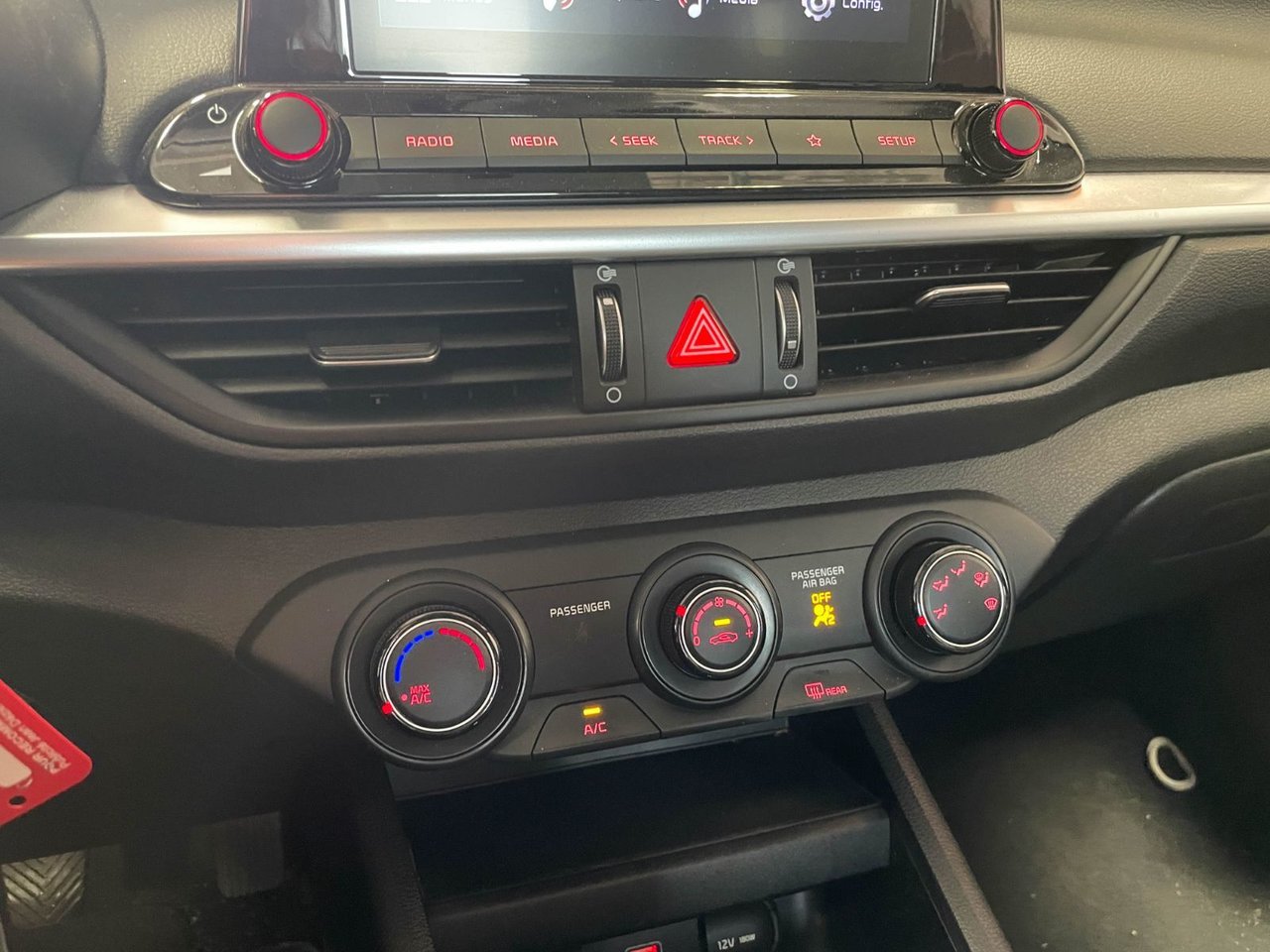 Kia Forte LX *SIÈGES CHAUFF* CARPLAY BLUETOOTH A/C USB 2022 Gris Saint-Jérôme - photo #12