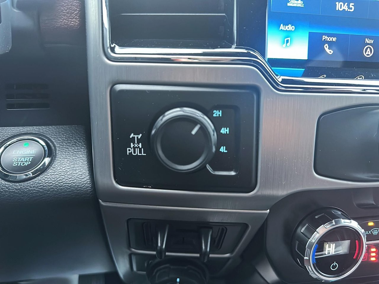 2022 Ford Super Duty F-250 SRW White Rouyn-Noranda - photo #13