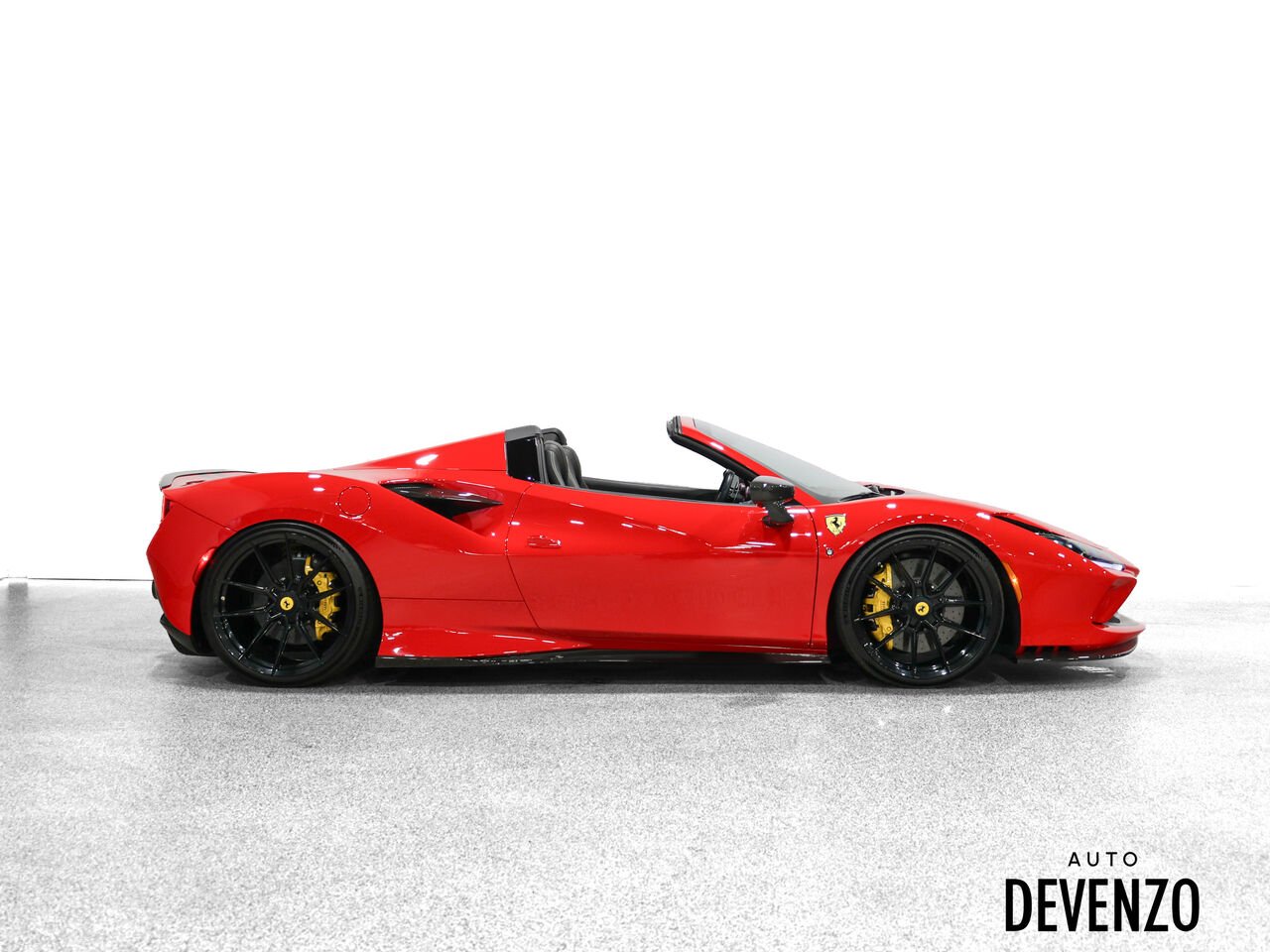 Ferrari F8 Spider 2023 Rouge Saint-Eustache - photo #2