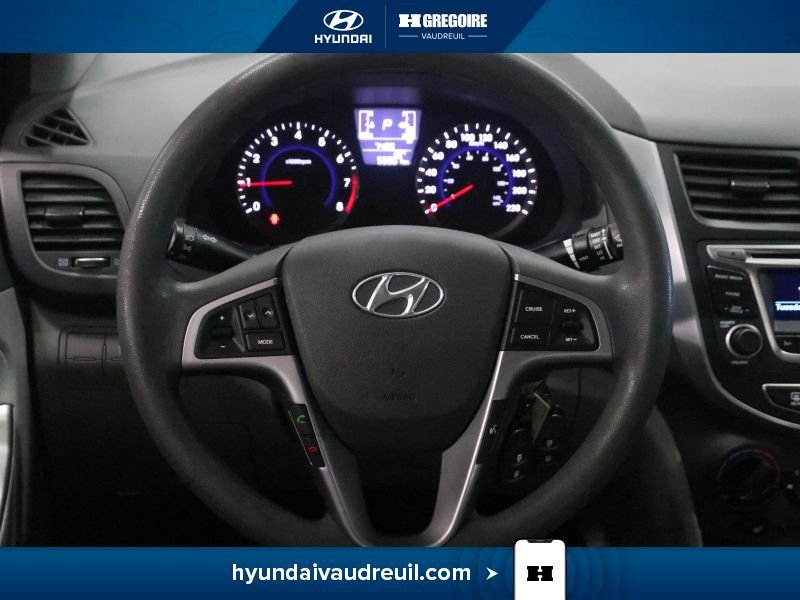 Hyundai Accent 2016 Noir Laval - photo #18