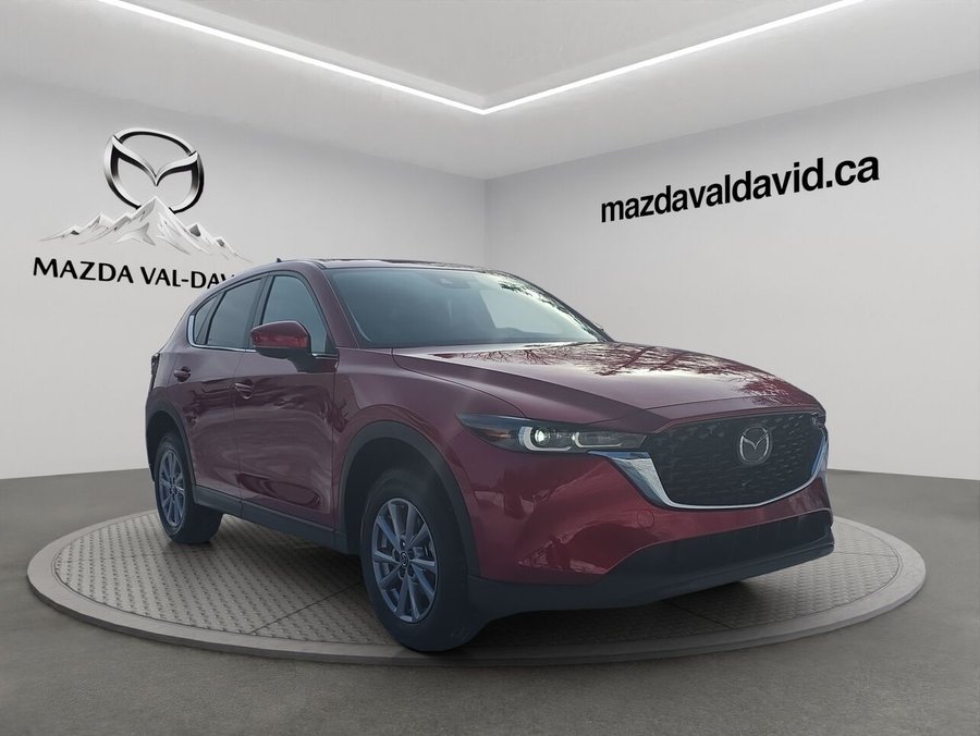2025 Mazda CX-5 Gs, awd, Toit ouvrant, volant et rétroviseurs chauffants, hayon électrique Soul Red Crystal Metallic