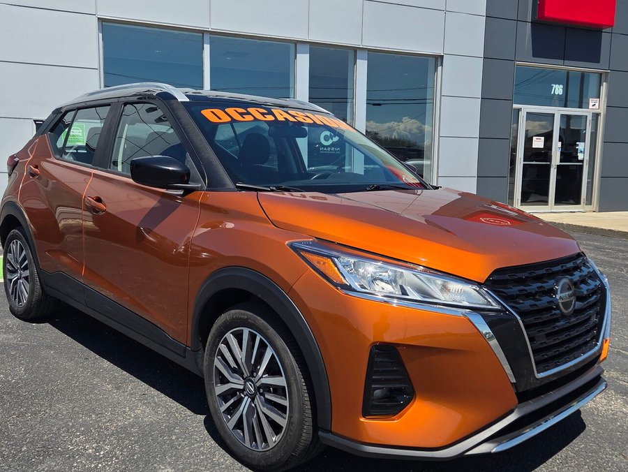 2021 Nissan Kicks 2021 Orange