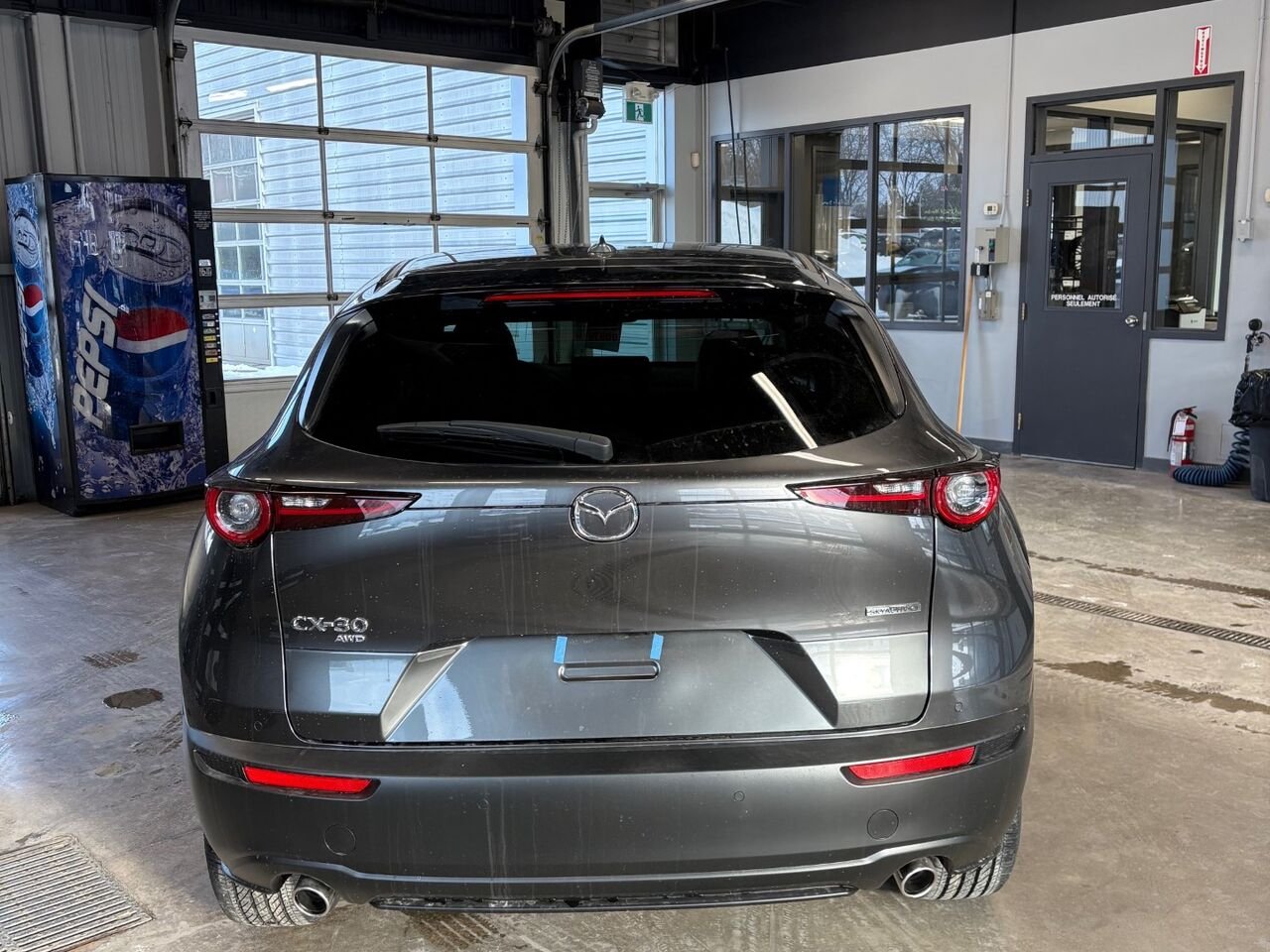 2026 MAZDA CX-30 GT TI Machine Grey Metallic Châteauguay - photo #2