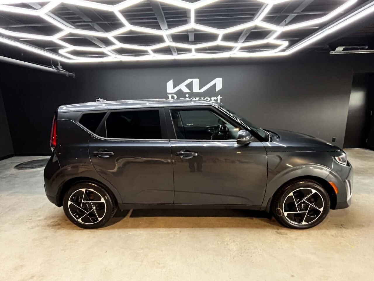Kia Soul 2023 Gris Blainville - photo #4