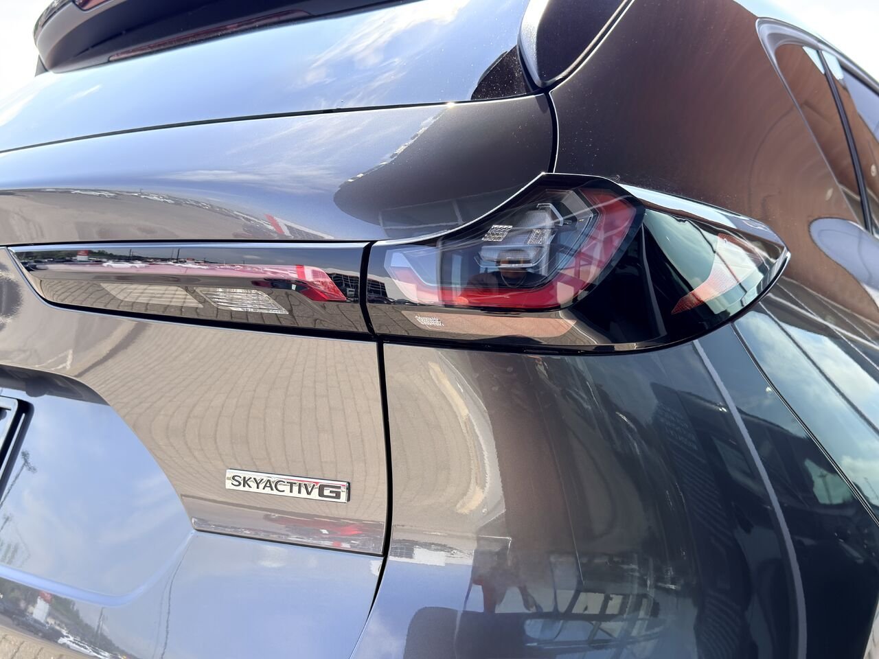 2026 MAZDA CX-5 Machine Grey Metallic Notre-Dame-des-Prairies - photo #9