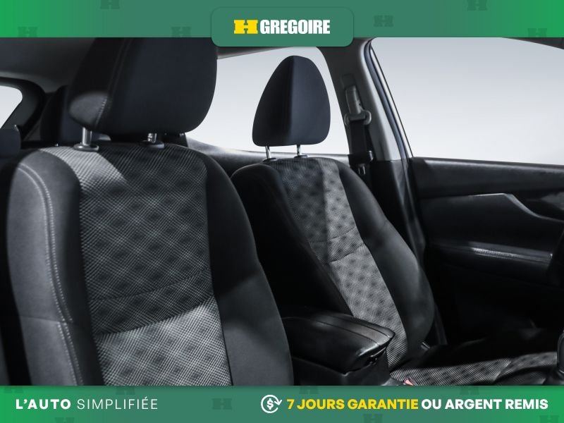 2020 Nissan Qashqai White Laval - photo #25