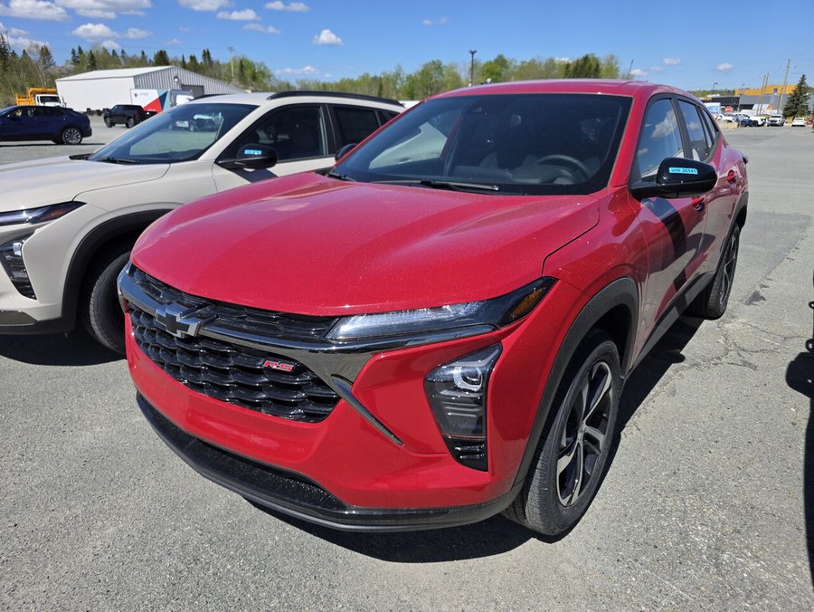 2026 Chevrolet Trax 2026 Apex Red
