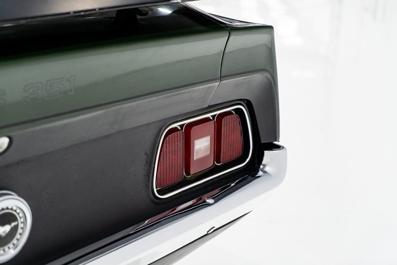 Ford Mustang * PRIX EN USD * Boss 351 Project Car 1971 Vert Montréal - photo #3
