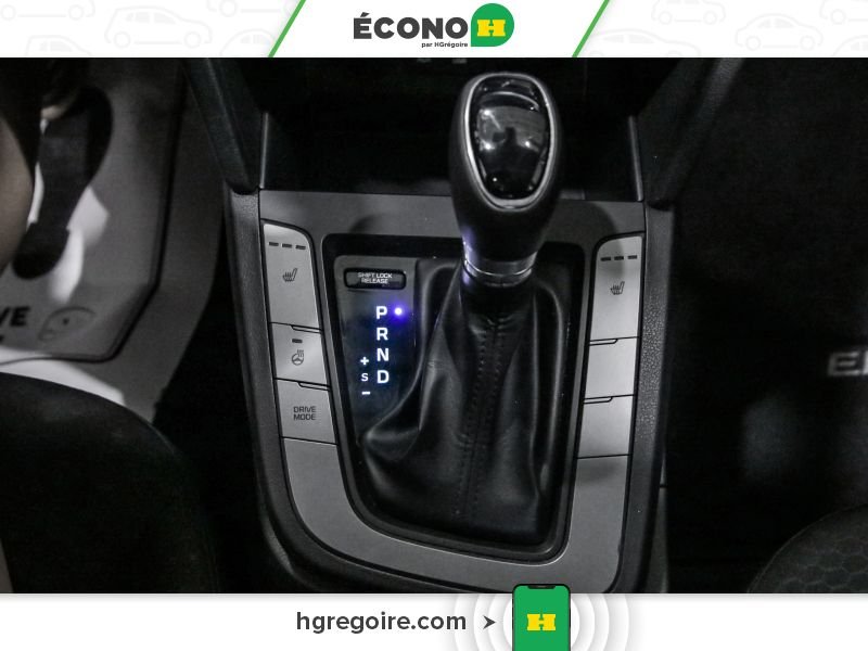 2020 Hyundai Elantra White Blainville - photo #18