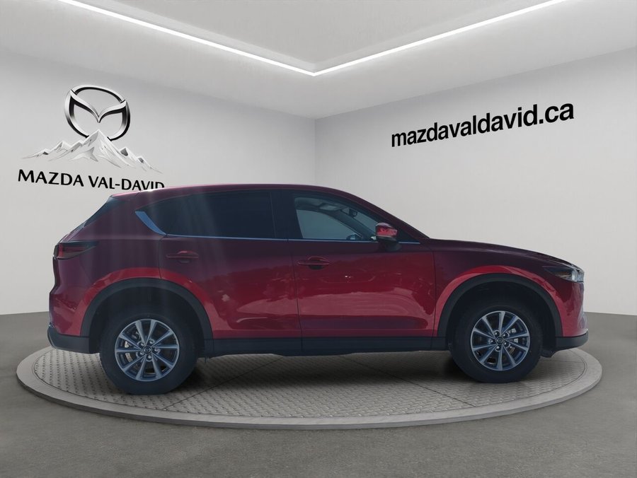 2025 Mazda CX-5 Gs, awd, sièges, volant et rétroviseurs chauffants, hayon électrique Soul Red Crystal Metallic