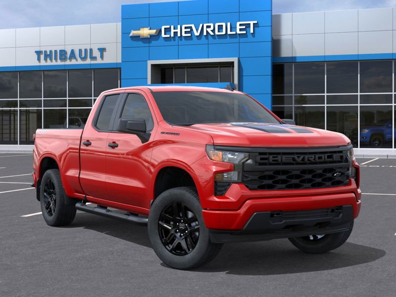 CHEVROLET Silverado 1500 Custom cabine double 4RM 147 po 2026 ROUGE ARDENT Sherbrooke - photo #6