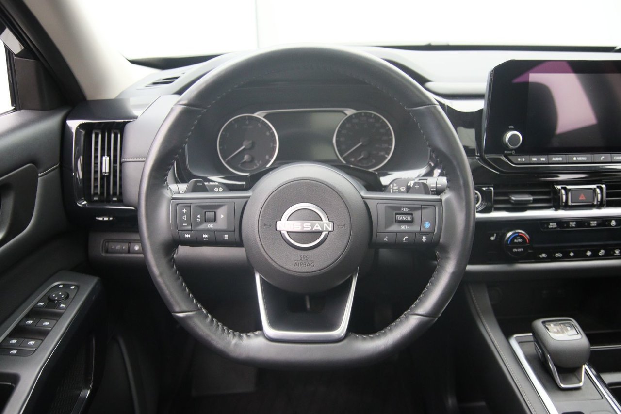 Nissan Pathfinder NIV 5N1DR3BE0RC216097 2024 Noir Chicoutimi - photo #12