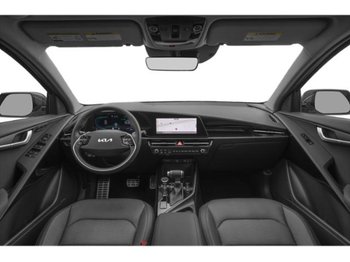 Kia Niro SX