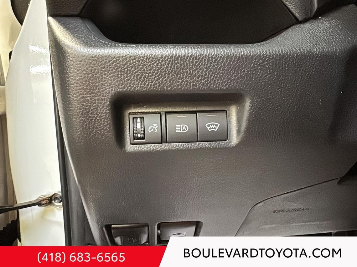 Toyota RAV4 531707-82 | LE, AWD 2024 blanc Québec - photo #28